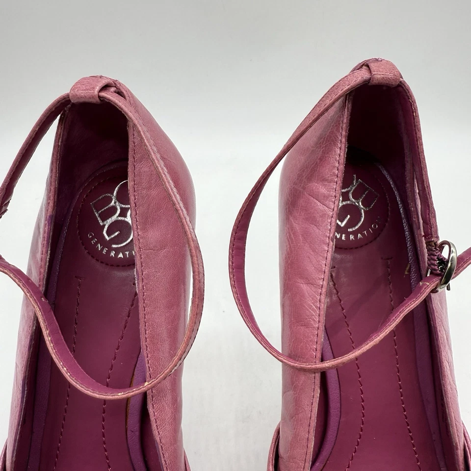 Sandalia con lazo rosa BCBGeneration para mujer punta abierta talla 6 B Foto 4 de 4