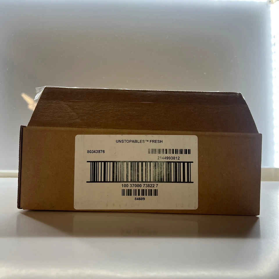 Febreze Unstopables Car Odor Fighting Car Vent Clip Fresh Scent .07oz 8 count - Image 2 of 4