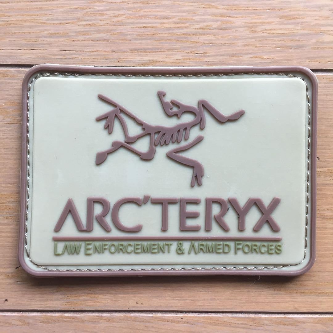 Arc'Teryx Men Leaf Patch Tongue Limited Edition Rare Model Outdoor jacket blouso