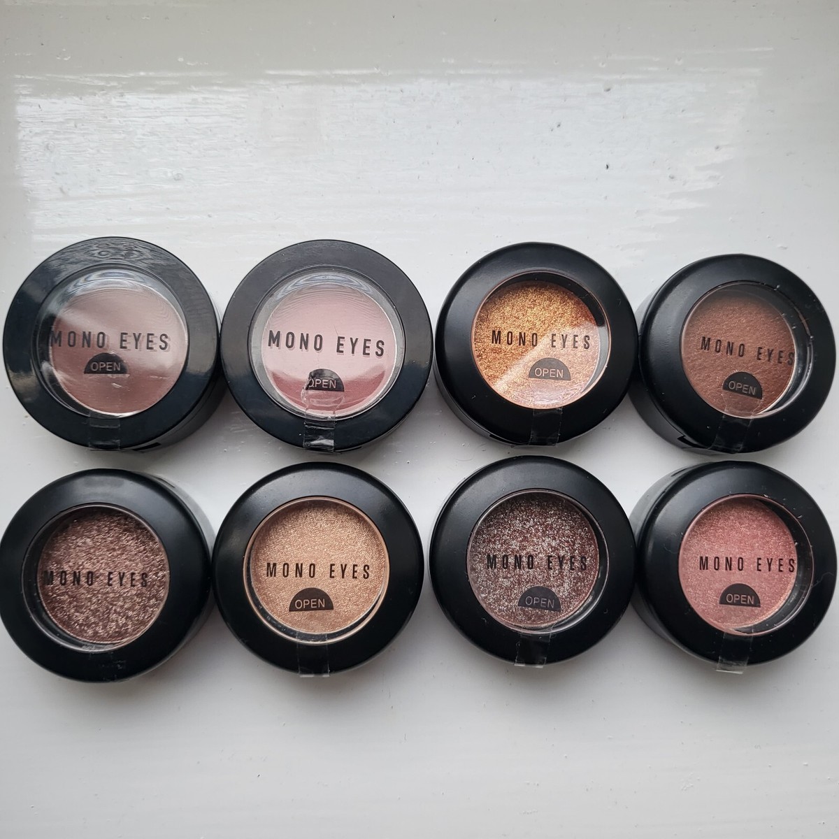 Aritaum Mono Eyes Single Eyeshadow (M06, M08, #93, #96, #97 Aritaum Mono Eyes Single Eyeshadow (M06, M08, #93, #96, #97