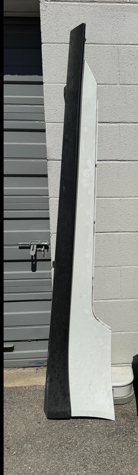 Left Lower  Panel/ Side/ Skirt / Trim/ Blade Aston Martin DB11 2019 OEM