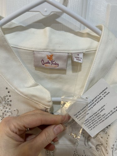 NWT Quacker Factory White Denim Jacket Sz 1X Silver Jewel Embellished Western - Picture 3 of 11