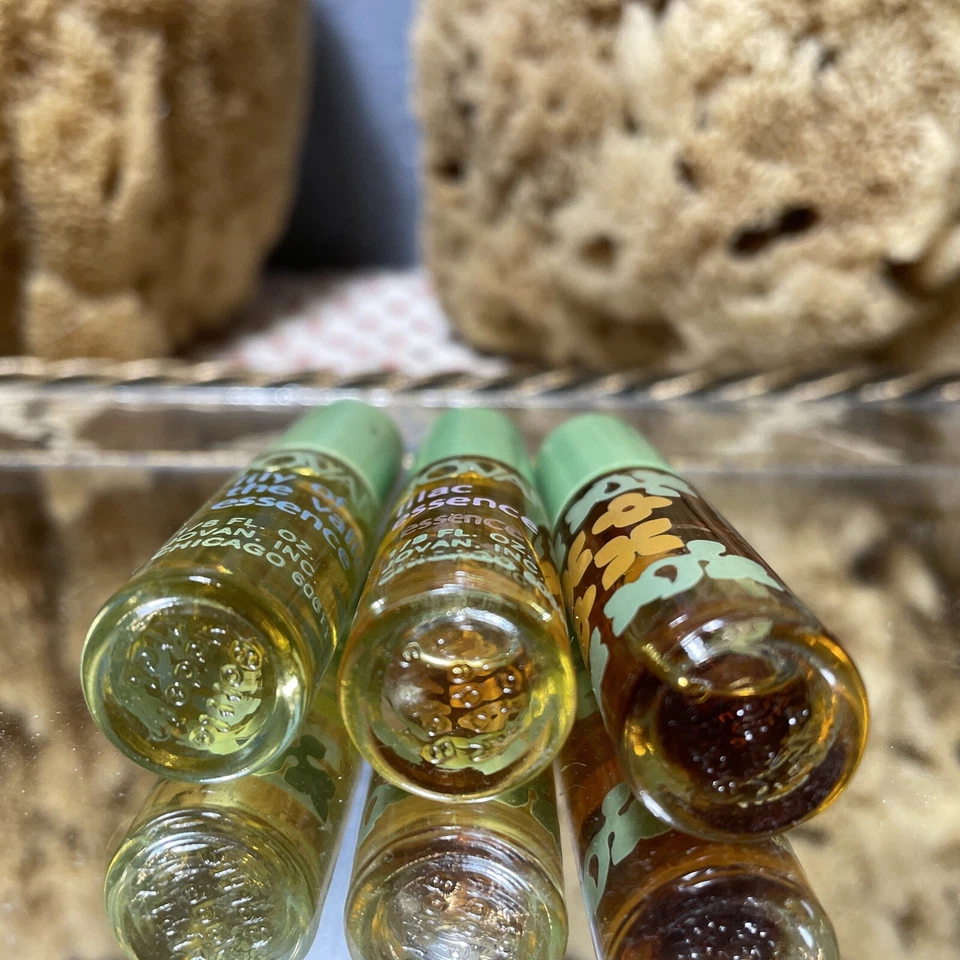 3 JOVAN FLOWERS 1/8 OZ MINIS NUEVO Raro Descontinuado Lirio Lila Esencia Moderna Foto 4 de 4