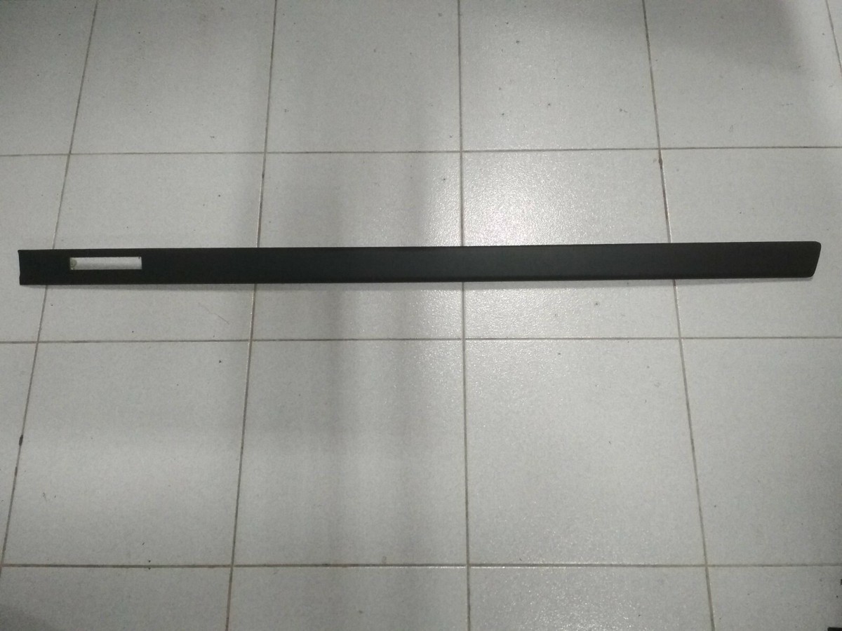 BMW E36 door moulding front left !NEW! GENUINE 51132256787 | eBay