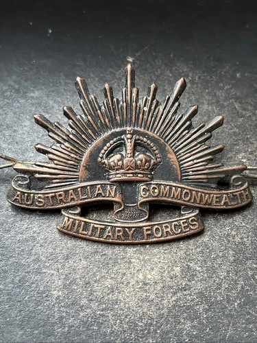 Australian Commonwealth Military Forces, Genuine Cap Badge. WW1