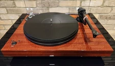 Pro-Ject Audio 2-Xperience SB Turntable - Mahogany w/ Ortofon 2M Silver Cart.
