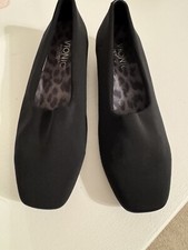 Vionic Powell Womens Size 6 Slip On Black Dress Shoe Fabric Demi-Wedge Orthaheel