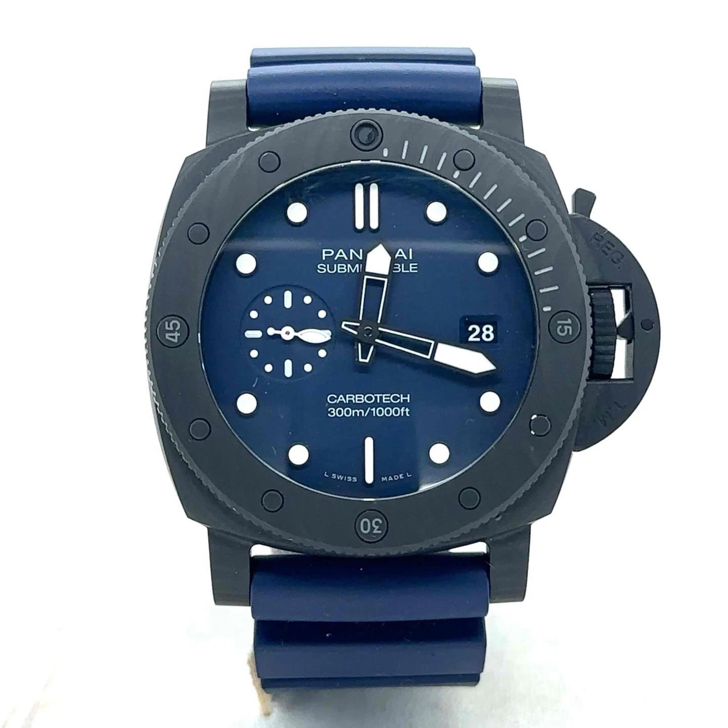 Panerai — Panerai SubmersibleQuarantaQuattro Carbotech Automatic 44mm Ceramic Men PAM01232