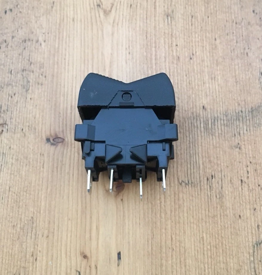 INTERRUPTOR DE LUZ DE CABEZA FIAT 127 128 131 132 RACING SPORT SUPERMIRAFIORI X 1 Foto 2 de 3