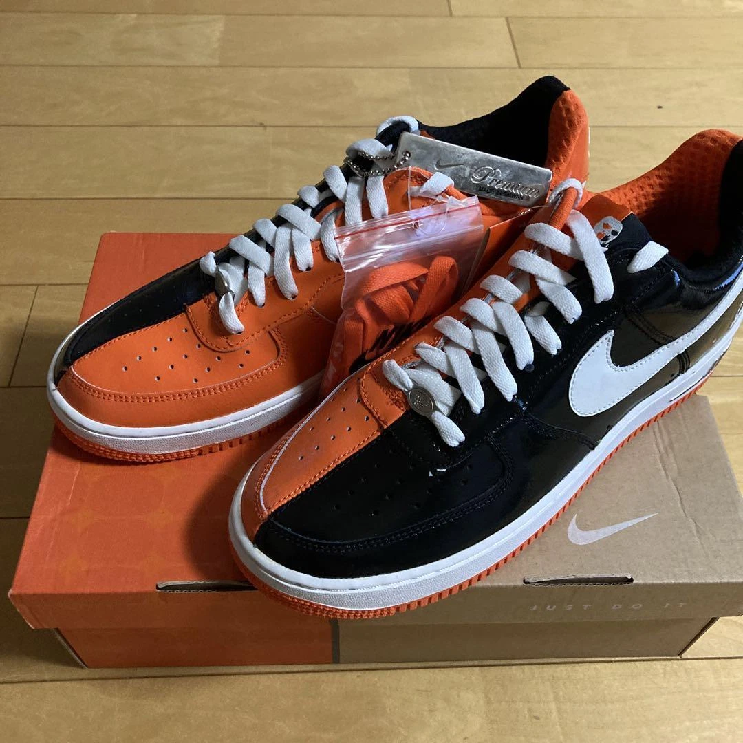 nike air force 1 black and orange