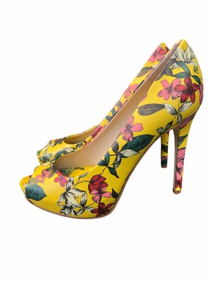 guess honora peep toe