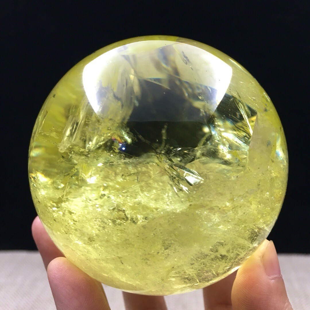 1.47LB Natural Citrine Quartz Sphere Crystal Ball for Reiki Healing and Meditation, 78mm Perfect Gift for Spiritual Enthusiasts