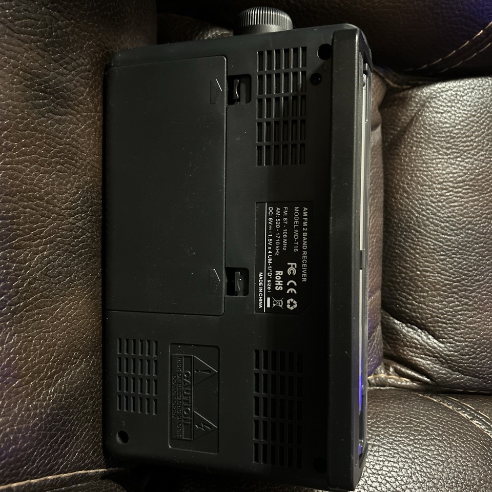 AM FM 2 Band Receiver Portable Radio Battery Operated Radio Speaker or ...