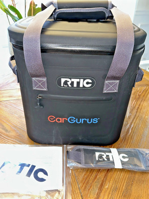 RTIC 20 Can Ultra Tough Soft Pack Cooler Black CarGurus Logo New With Tags
