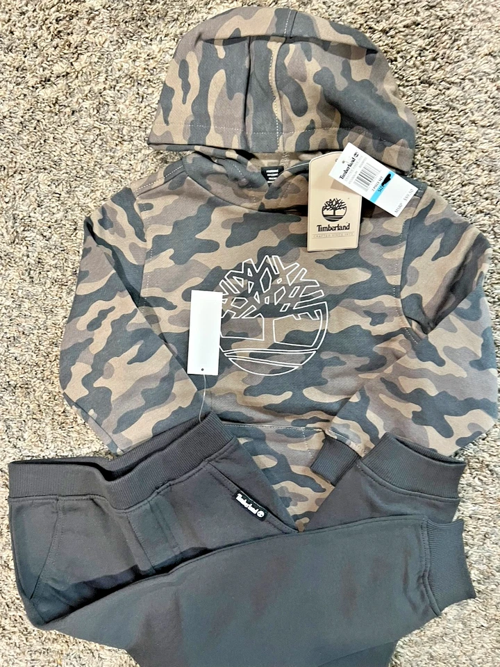 Nuevo Juego de 2 piezas Timberland Camuflaje Gris Niño Pequeño Talla 5 y 6 Foto 2 de 4