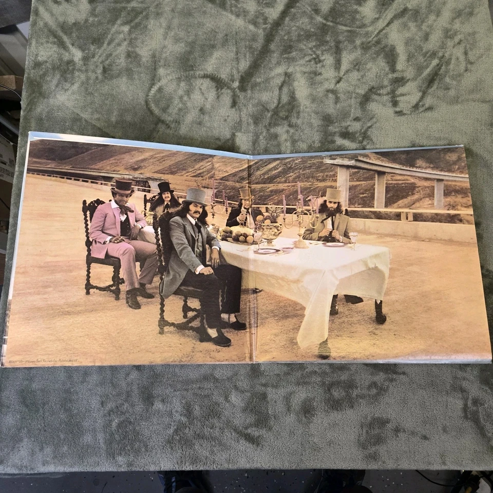 1973 The Doobie Brothers The Captain and Me Vinyl Record LP - Image 3 of 4