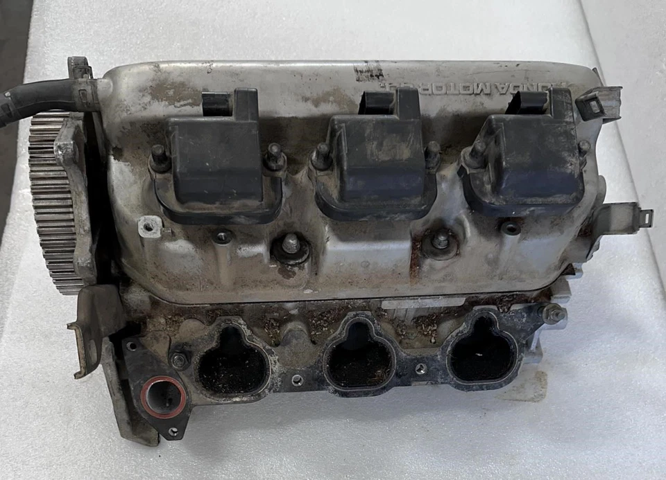 2000 ACURA RL ENGINE CYLINDER HEAD RIGHT PASSENGER SIDE REAR 174K MILES - Image 3 of 4