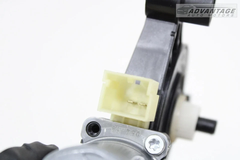 2015-2024 AUDI A3 QUATTRO REAR LEFT SIDE DOOR WINDOW REGULATOR MOTOR OEM - Image 4 of 4