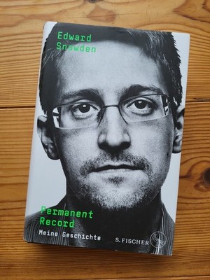 Permanent Record, Edward Snowden, 2019