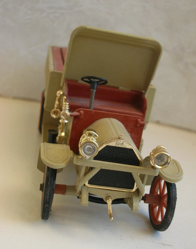 FIAT 18 BL 1914 autocarro scoperto pick-up 1/43 RIO 18bl camion - da sistemare - Immagine 3 di 4