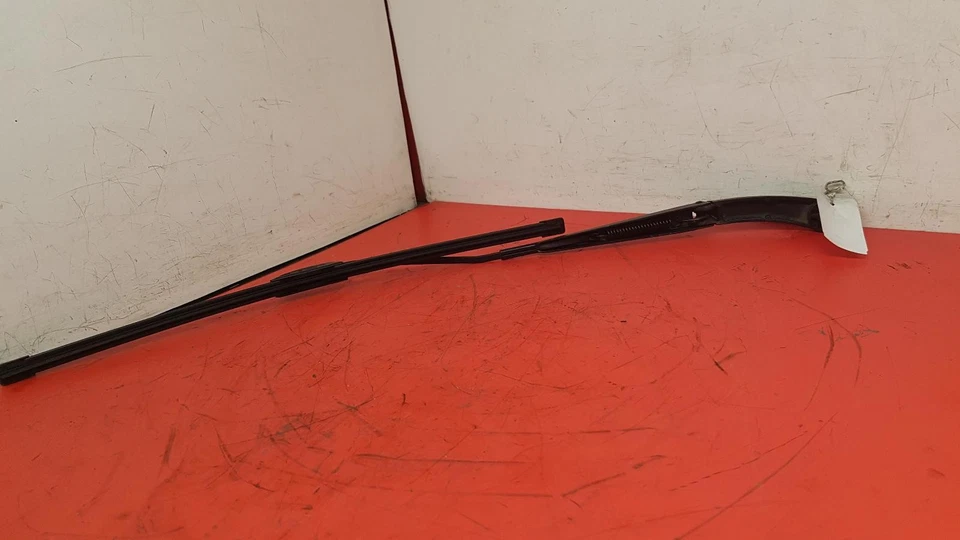 BRAZO LIMPIAPARABRISAS DELANTERO DERECHO VOLKSWAGEN TRANSPORTER 2006 FURGONETA Foto 2 de 4