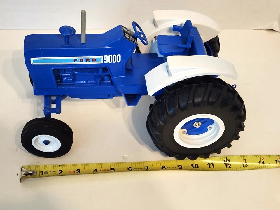Ertl Ford 9000 Wide Front Diecast Metal Toy Tractor 1/12 Scale Fully Restored - Bild 4 von 4