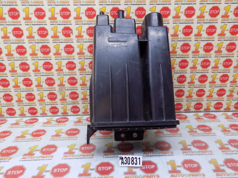 Nissan Altima 2002-2018 bote de vapor de combustible 14950-7Y000 OEM Foto 2 de 4