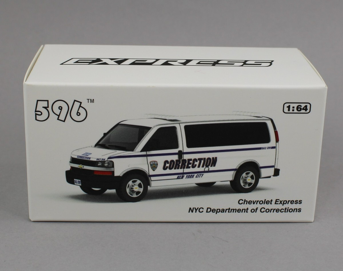 Tom Mann Jr.モデル バスボート& CHEVY TRUCKレプリカ Tom Mann Jr.モデル バスボート& CHEVY TRUCKレプリカ
