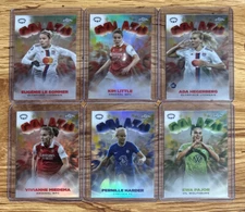 2022-23 Topps Chrome Women's UEFA PYP Golazo Crowning Moments Queens of Football