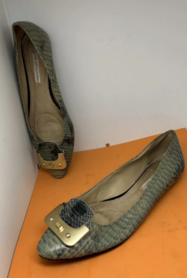 Diane Von Furstenberg Ballet Pisos Estampado Serpiente Talla EE. UU. 8 M Mujeres Logo Dorado Foto 4 de 4