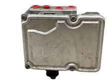 2023 2024 BMW X1 U11 PASSENGER RIGHT REAR QUARTER WINDOW GLASS W/METAL LOOK TRIM