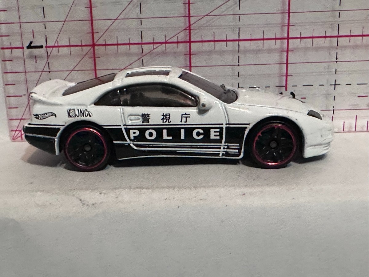 White Police Nissan 300ZX TT FYB73 N20 2018 Hot Wheels Diecast Car