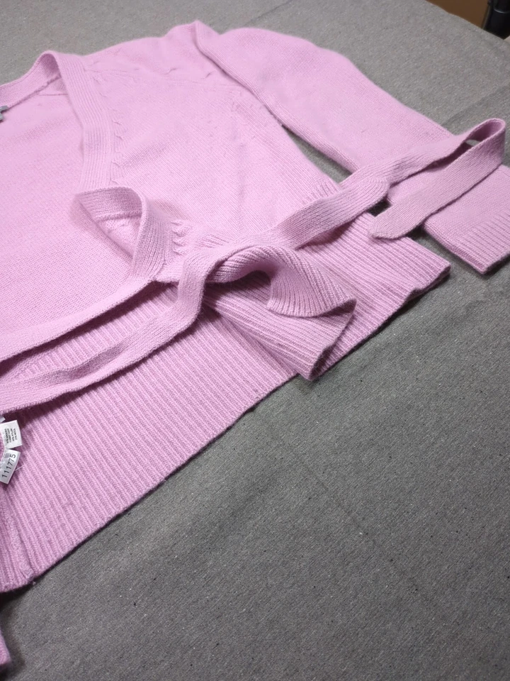 Suéter Ann Taylor Mezcla Angora Rosa Suave Femenino Envoltura Demure Talla M Silencioso Lujo Foto 3 de 4