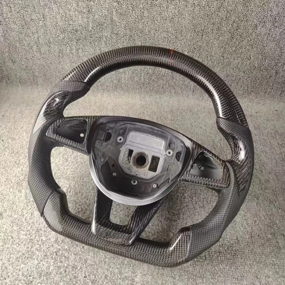 Руль из углеродного волокна для Mercedes Benz A45 AMG C43 63 AMG CLA 45 CLS 63 - Изображение 3 из 4