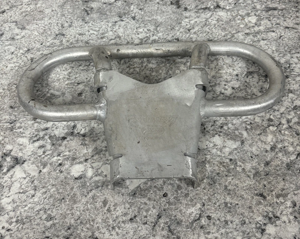 POLARIS Predator (500) PRO ARMOR Parachoques delantero de carreras de aluminio con barra de agarre Oem Foto 3 de 4