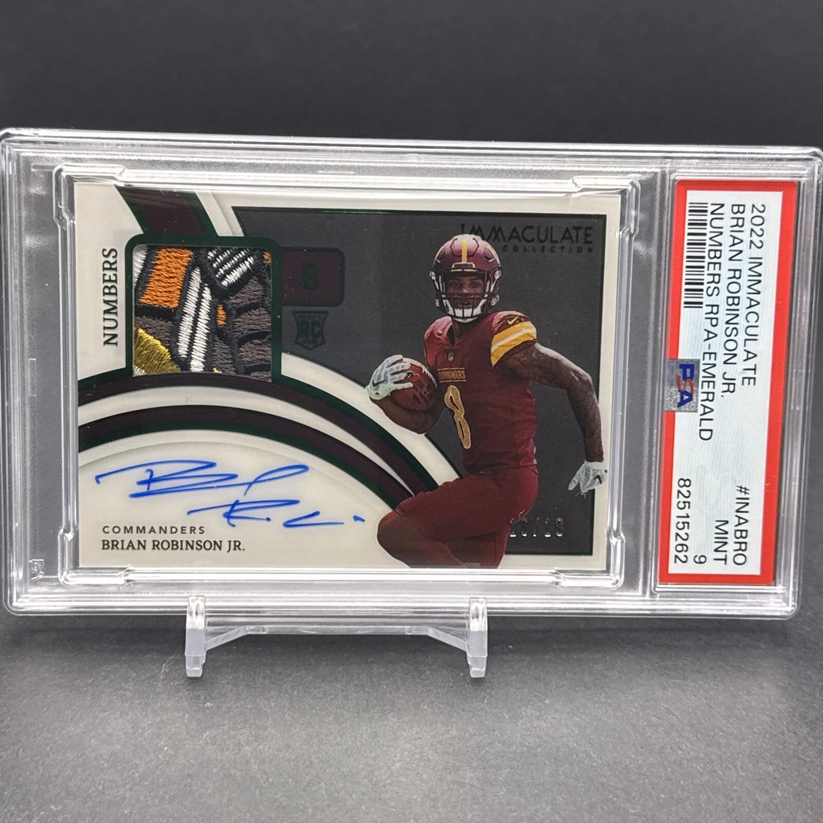 Brian Robinson Jr. Panini Immaculate Collection Immaculate Numbers Rookie Patch Autographs #INABRO Emerald