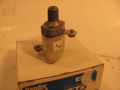 #ad #ad ST3 BENDIX 107540 LP3 LOW PRESSURE INDICATOR SWITCH $19.95
