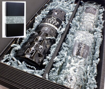 Three Sixty Vodka Black 42% 0,7l - Set mit 2 Gläser 0,3l in Geschenkkarton -Glas