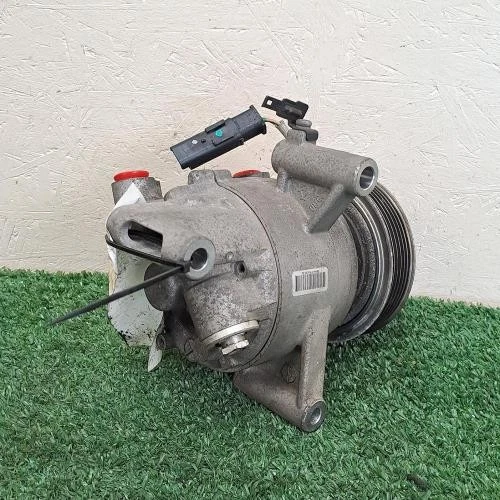 Compresseur clim CITROEN C1 (B4) 2 phase 1 1.0 VTI 88310YV010 - Photo 4/4