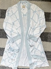 The Beaufort Bonnet Company Belle Meade Bow Ready or Not Robe Buckhead Blue SM