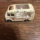 Vintage Lesney Matchbox England Commer Ice Cream Canteen No. 47
