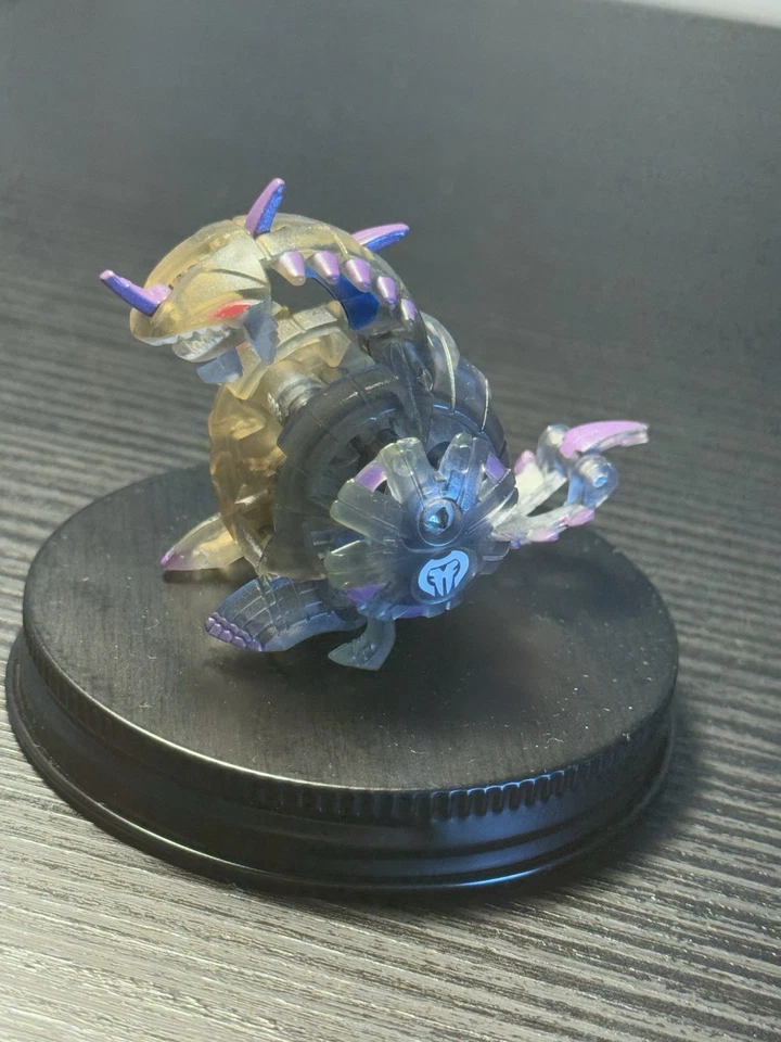 Bakugan B2 Single Headed Hydranoid Darkus Battle Brawlers 500g - Image 3 of 4