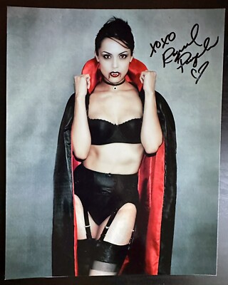 Raquel Pomplun Autographed 8x10 Dracula Headshot.