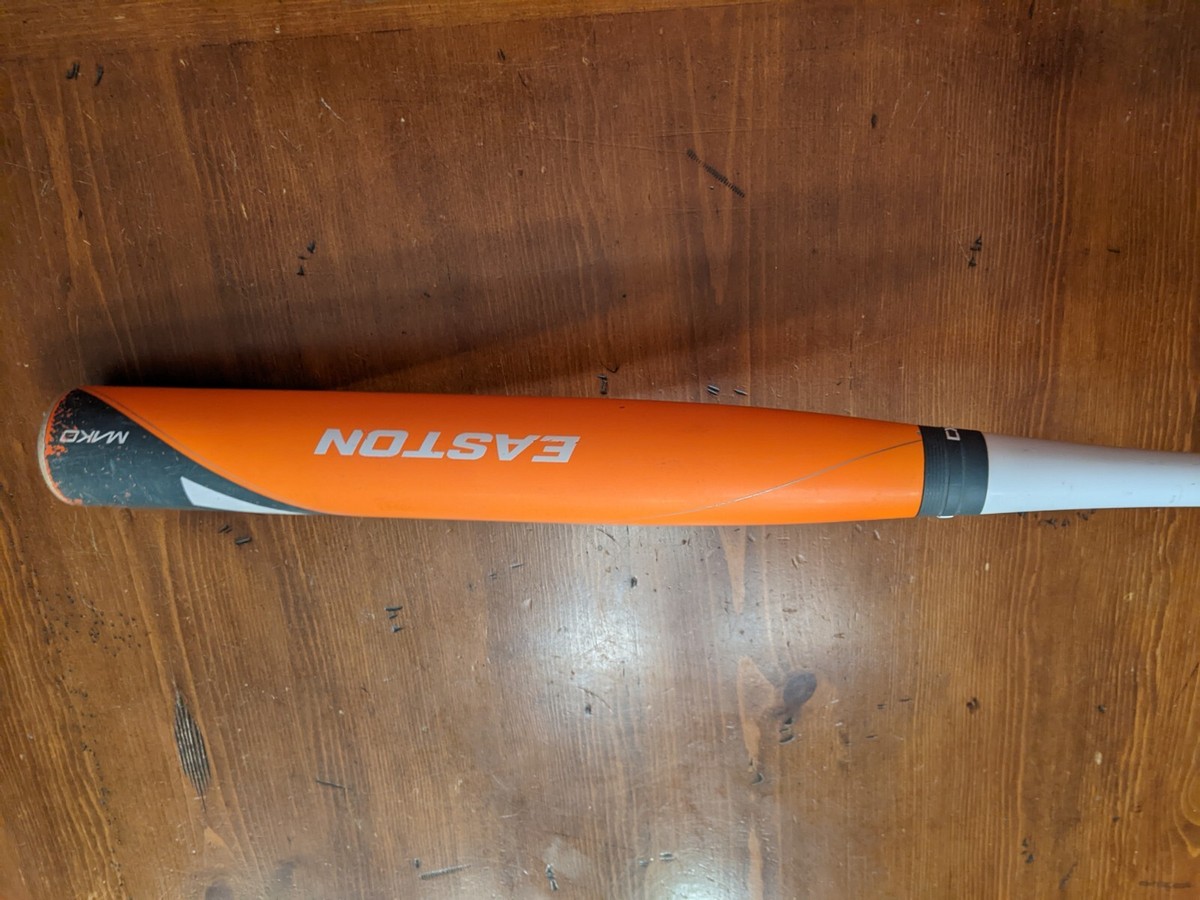 Easton Orange Mako Baseball Bat 31 inch 20 oz 2 1/4 Barrel Drop 11 YB15MK -11