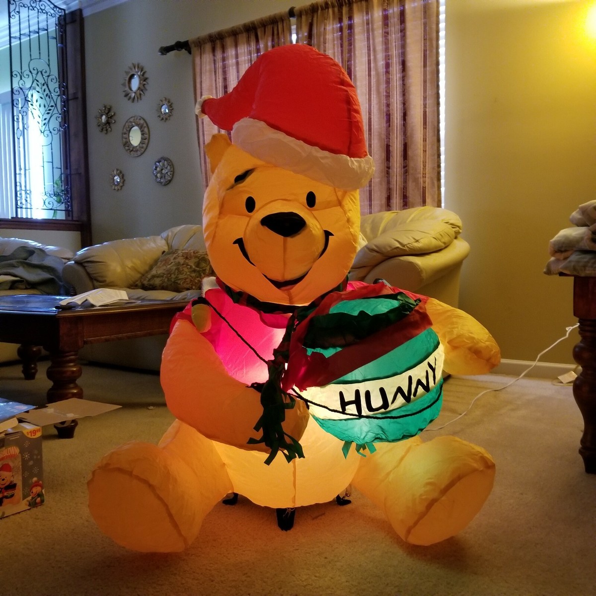 2005 Gemmy Disney Winnie the Pooh Hunny Christmas Inflatable Blow