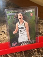 2024 Panini Prizm WNBA - Fractal Caitlin Clark #1 (RC)