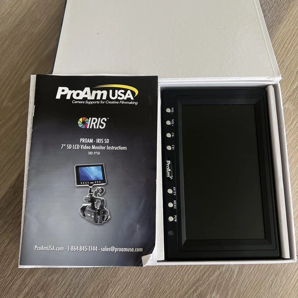ProAm USA 7 Inch Iris LCD Monitor Kit with RCA AV Inputs ( No battery charges) - Image 2 of 3