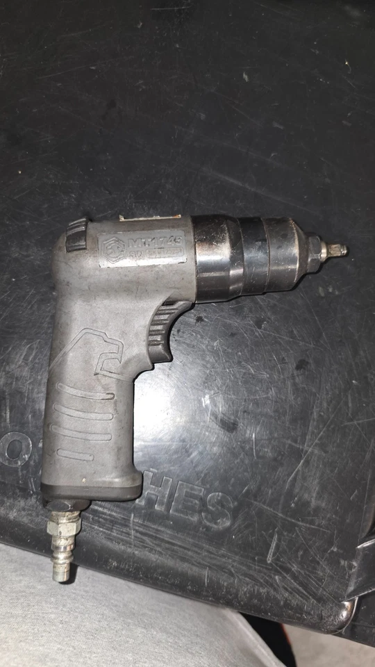 pistola de impacto de ar 1/4 ferramenta matco - Imagem 2 de 2