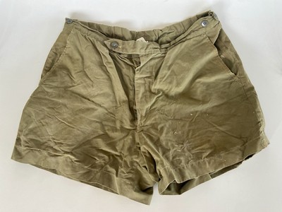 Uniformhose Shorts khaki DDR  Export Militärhilfe Märko Gr.24 Fundzustand orig.