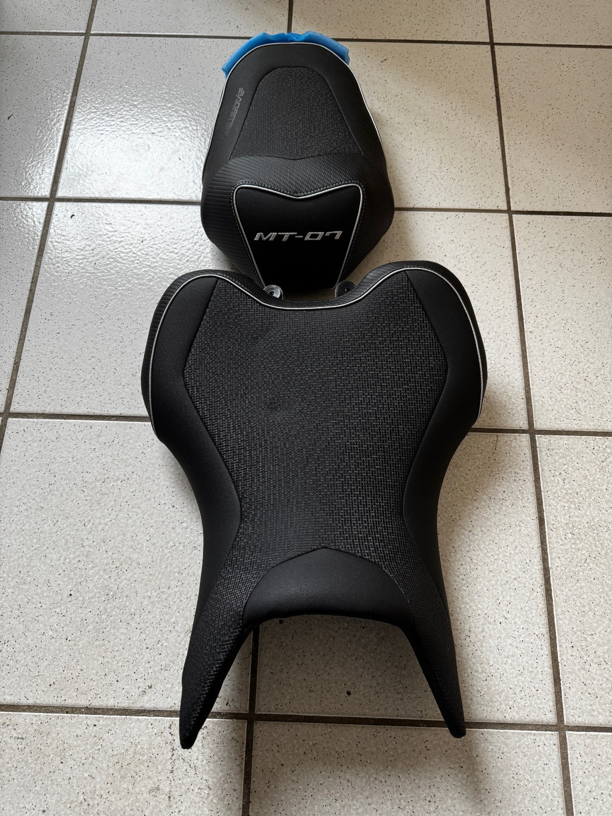 Selle confort Bagster Ready Luxe selle moto Yamaha MT07 routière noire